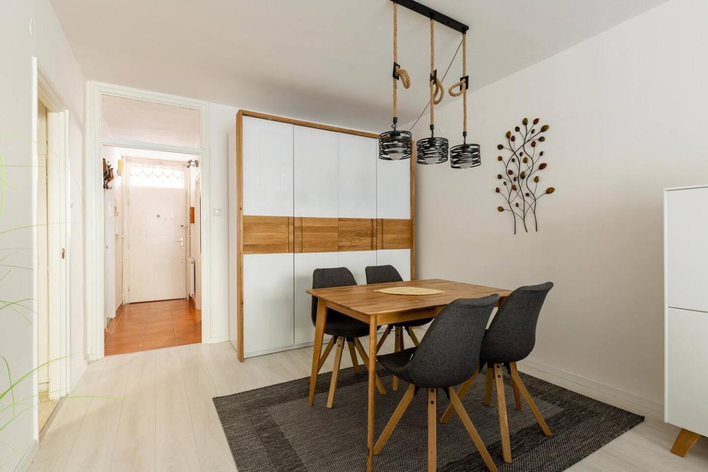 Flat White Apartment Budapest Extérieur photo